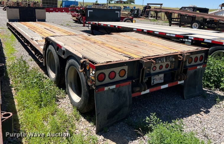 image for item DR1562 2004 X-L Specialized  lowboy equipment trailer