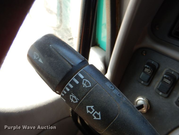 image for item DR1955 2012 Peterbilt 587  semi truck