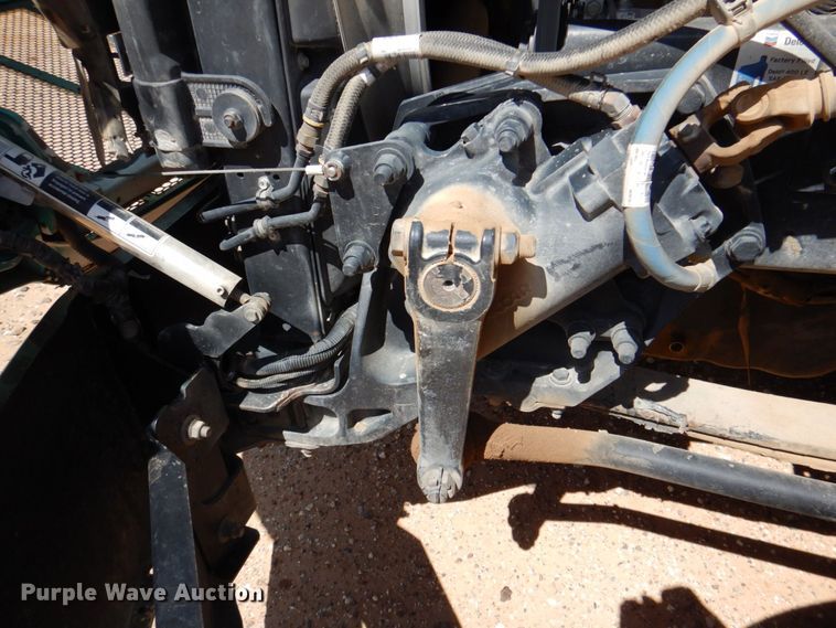 image for item DR1955 2012 Peterbilt 587  semi truck