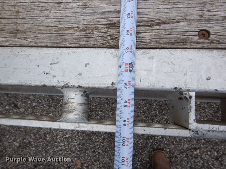 image for item DS8135 2008 Reinke  drop deck trailer