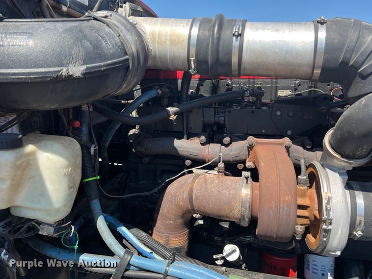 image for item DS8392 1999 Peterbilt 379  semi truck