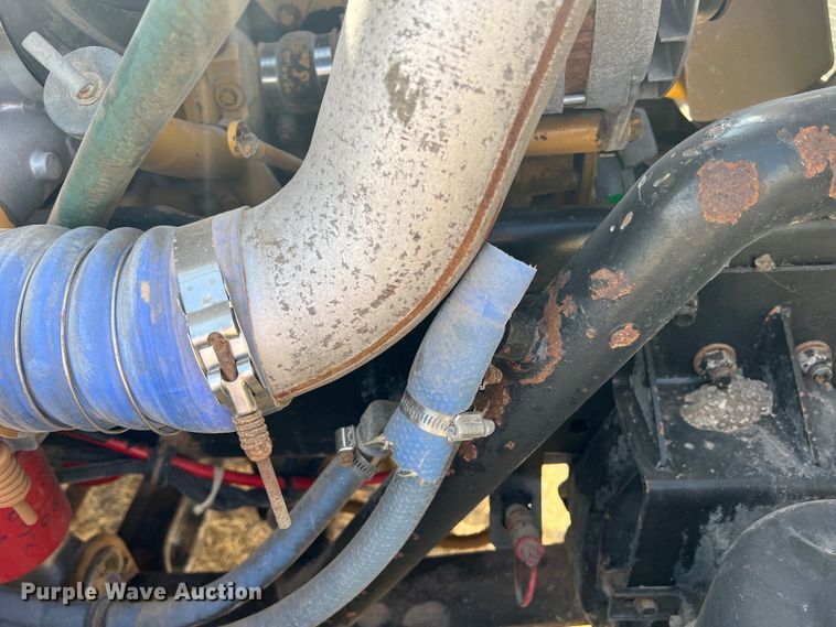 image for item DS8477 1997 Freightliner FLD  semi truck