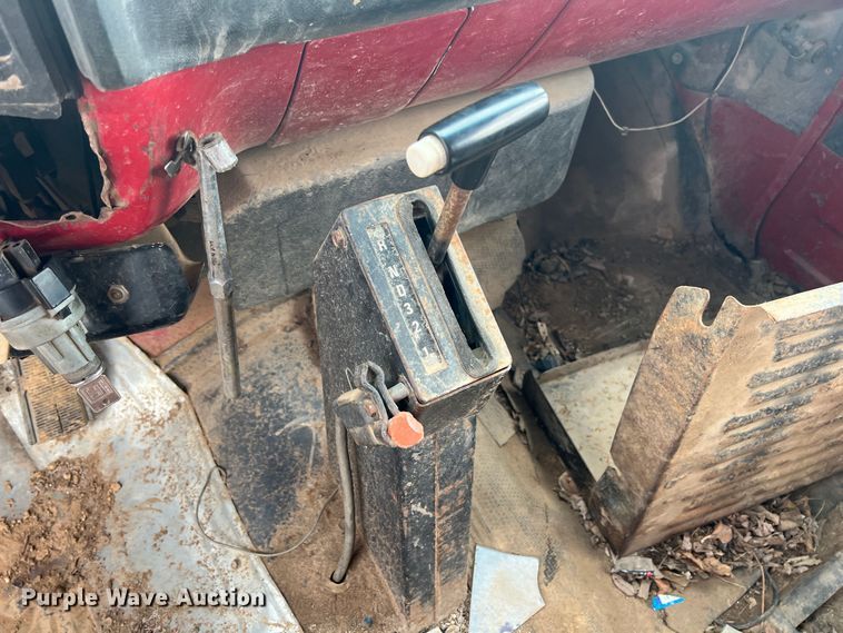 image for item HL9200 1985 Chevrolet C70  dump truck