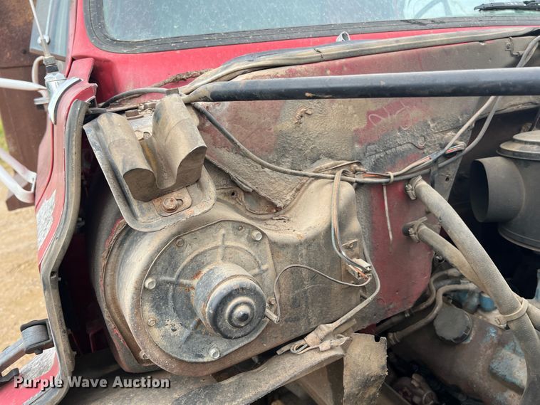 image for item HL9200 1985 Chevrolet C70  dump truck