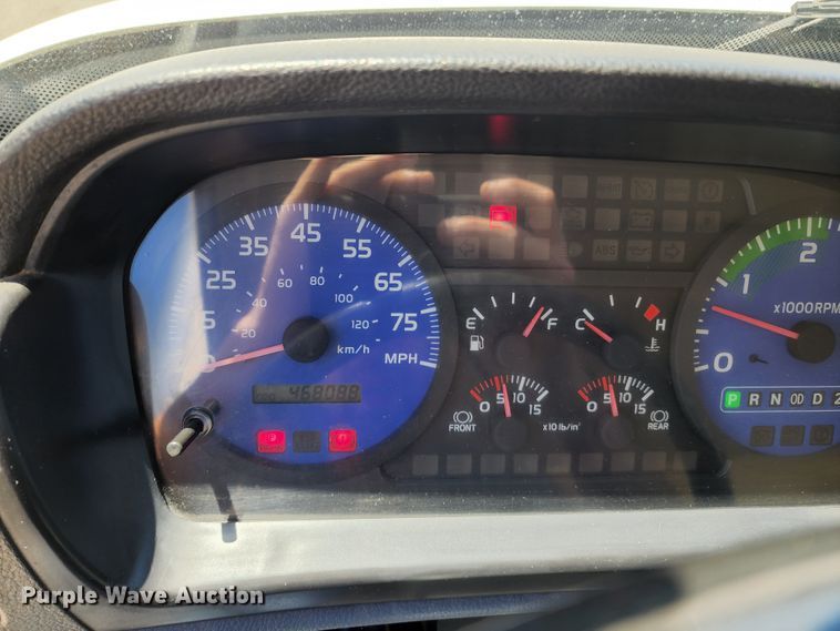 image for item JB9073 2007 Hino 268  box truck