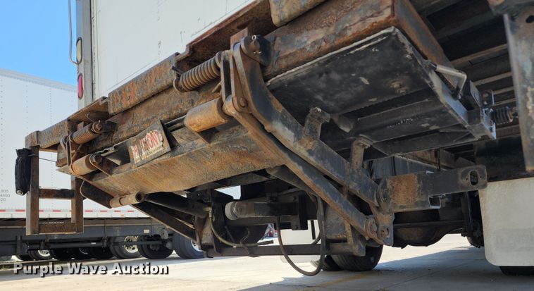 image for item JB9073 2007 Hino 268  box truck