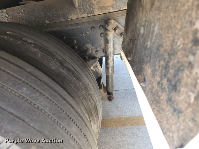 image for item JB9073 2007 Hino 268  box truck