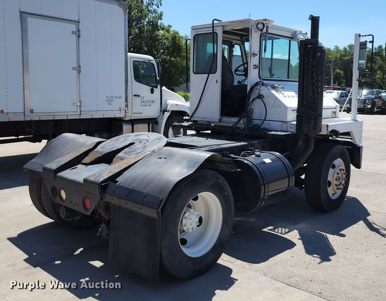 image for item JB9074 2006 Kalmar 30  yard truck