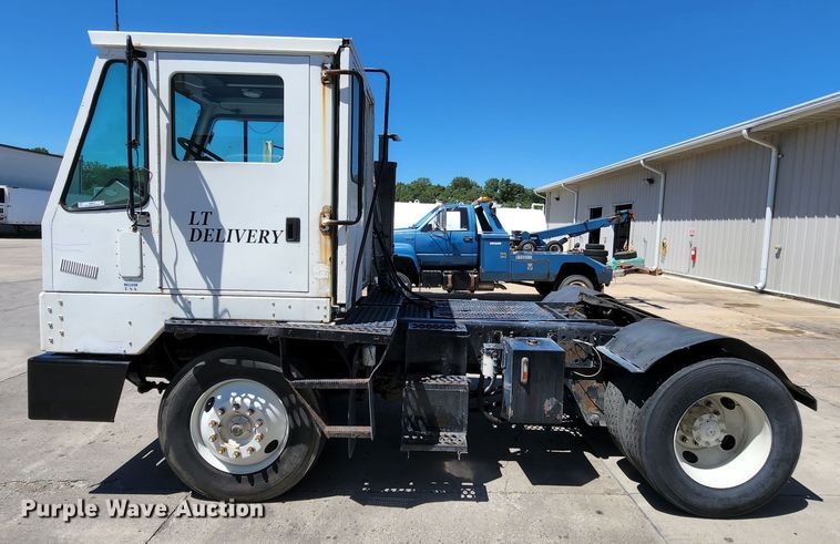 image for item JB9074 2006 Kalmar 30  yard truck