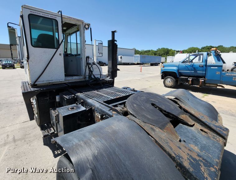 image for item JB9074 2006 Kalmar 30  yard truck