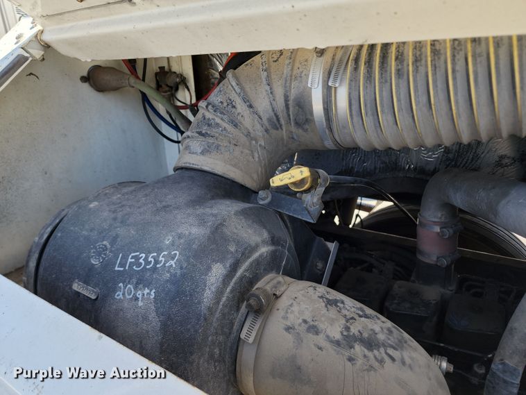 image for item JB9074 2006 Kalmar 30  yard truck