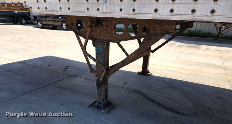 image for item JB9076 1999 Wabash  dry van trailer