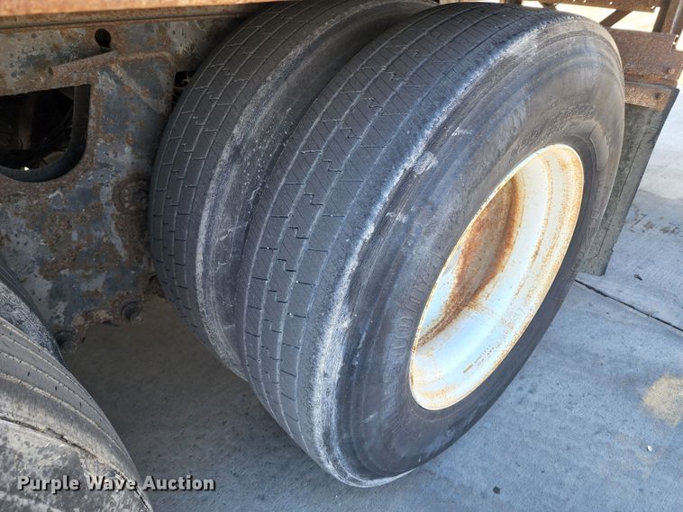 image for item JB9076 1999 Wabash  dry van trailer