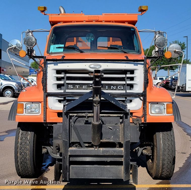 image for item JC9708 2005 Sterling L8500  dump truck