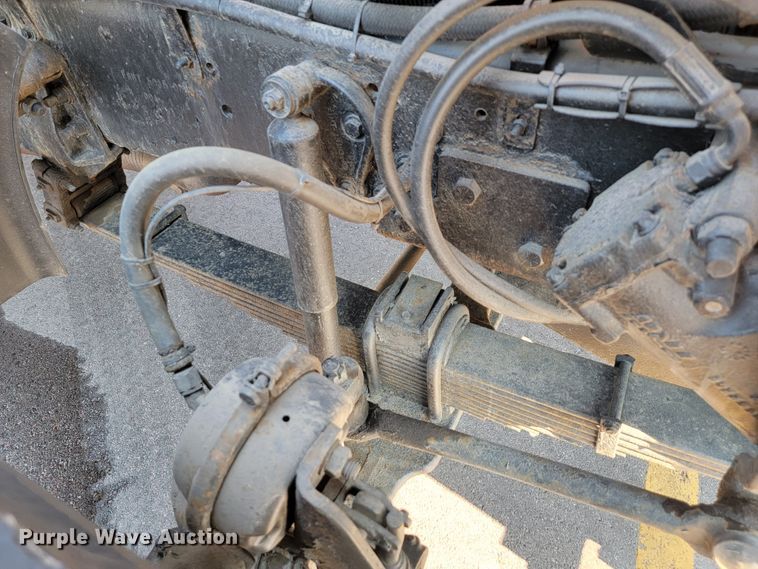 image for item JC9708 2005 Sterling L8500  dump truck