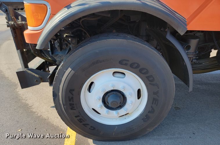 image for item JC9708 2005 Sterling L8500  dump truck