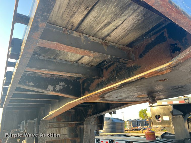 image for item JM9197 1989 Trail King TS70CS-482  drop deck trailer