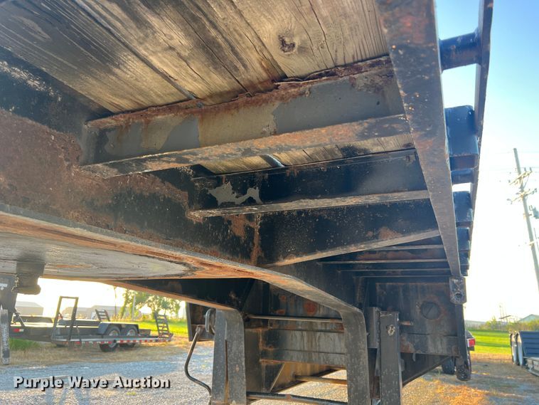 image for item JM9197 1989 Trail King TS70CS-482  drop deck trailer