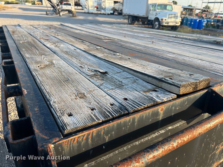 image for item JM9197 1989 Trail King TS70CS-482  drop deck trailer