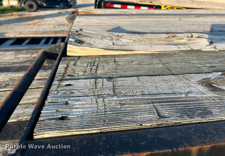 image for item JM9197 1989 Trail King TS70CS-482  drop deck trailer