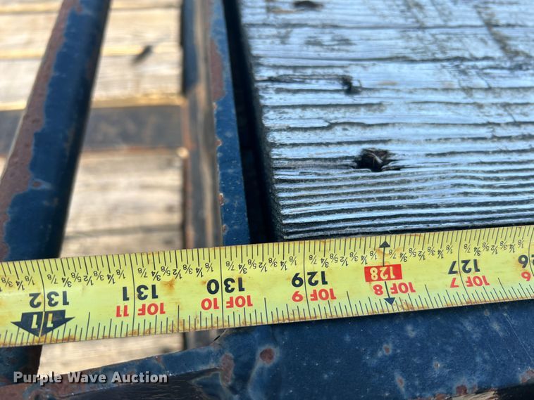 image for item JM9197 1989 Trail King TS70CS-482  drop deck trailer