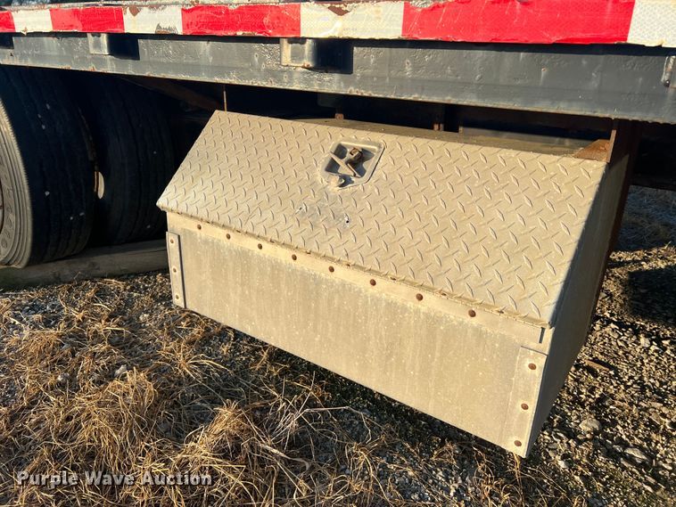 image for item JM9197 1989 Trail King TS70CS-482  drop deck trailer