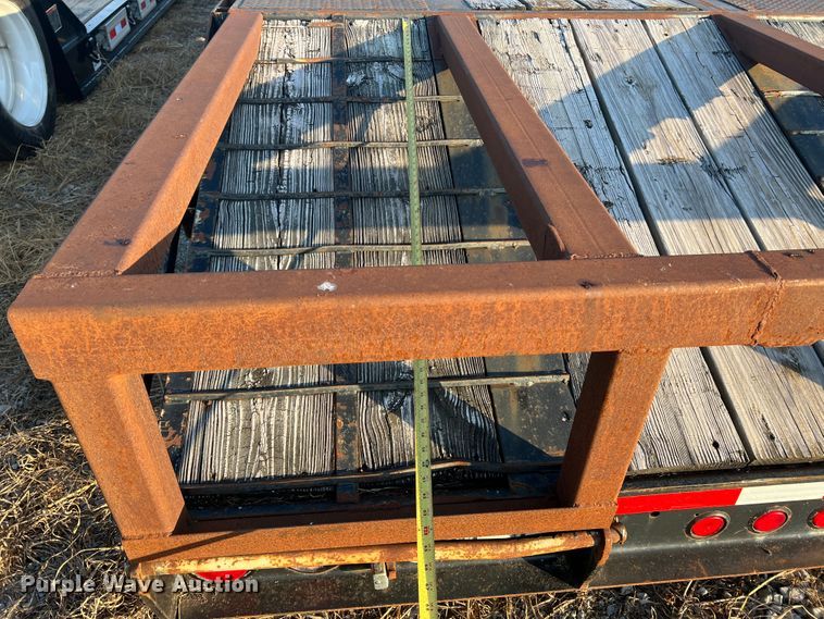 image for item JM9197 1989 Trail King TS70CS-482  drop deck trailer