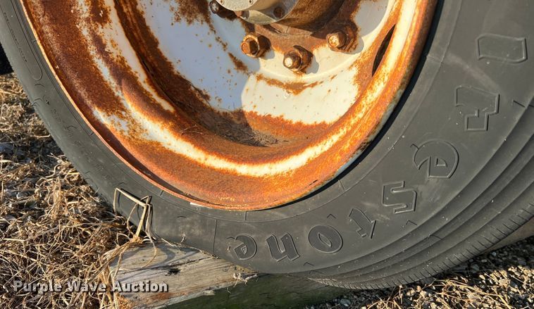 image for item JM9197 1989 Trail King TS70CS-482  drop deck trailer