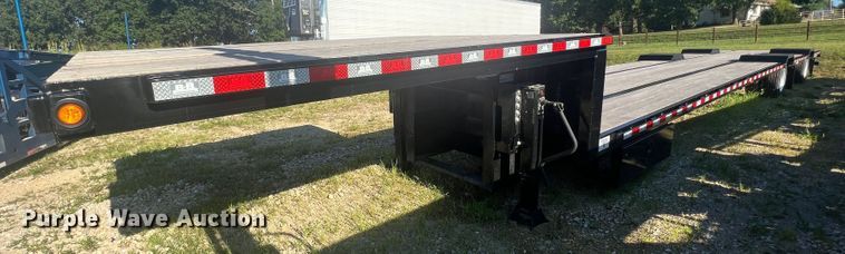 image for item JM9224 2022 Behnke Enterprise Inc. FB8X53SS-0TR-60SL  drop deck trailer