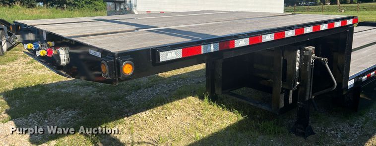 image for item JM9224 2022 Behnke Enterprise Inc. FB8X53SS-0TR-60SL  drop deck trailer