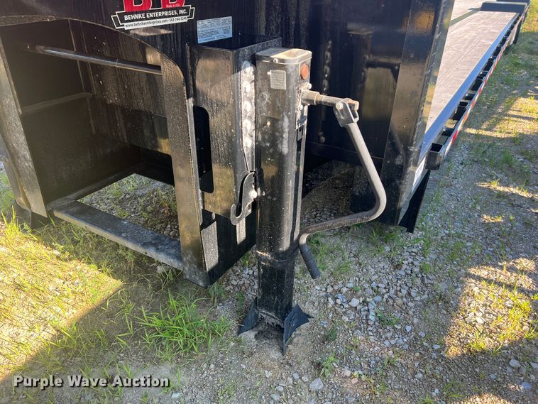 image for item JM9224 2022 Behnke Enterprise Inc. FB8X53SS-0TR-60SL  drop deck trailer