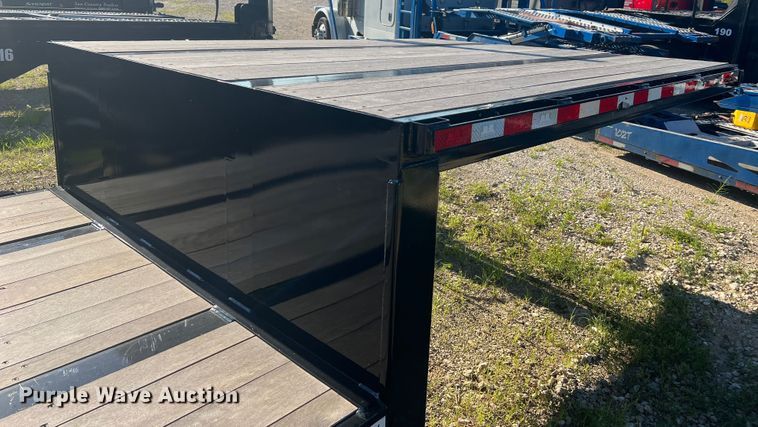 image for item JM9224 2022 Behnke Enterprise Inc. FB8X53SS-0TR-60SL  drop deck trailer