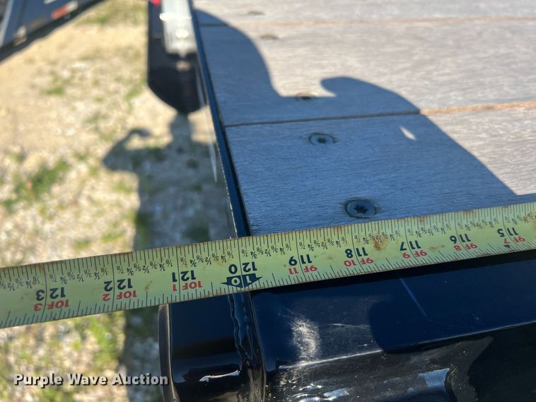 image for item JM9224 2022 Behnke Enterprise Inc. FB8X53SS-0TR-60SL  drop deck trailer