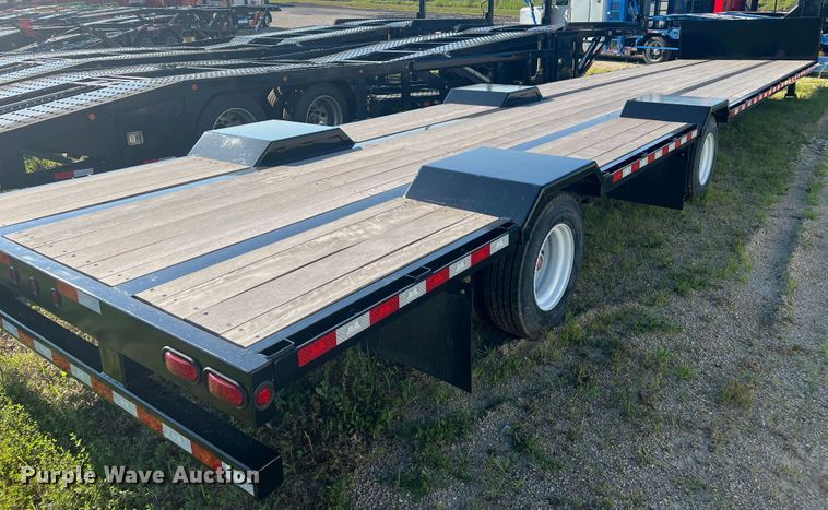 image for item JM9224 2022 Behnke Enterprise Inc. FB8X53SS-0TR-60SL  drop deck trailer