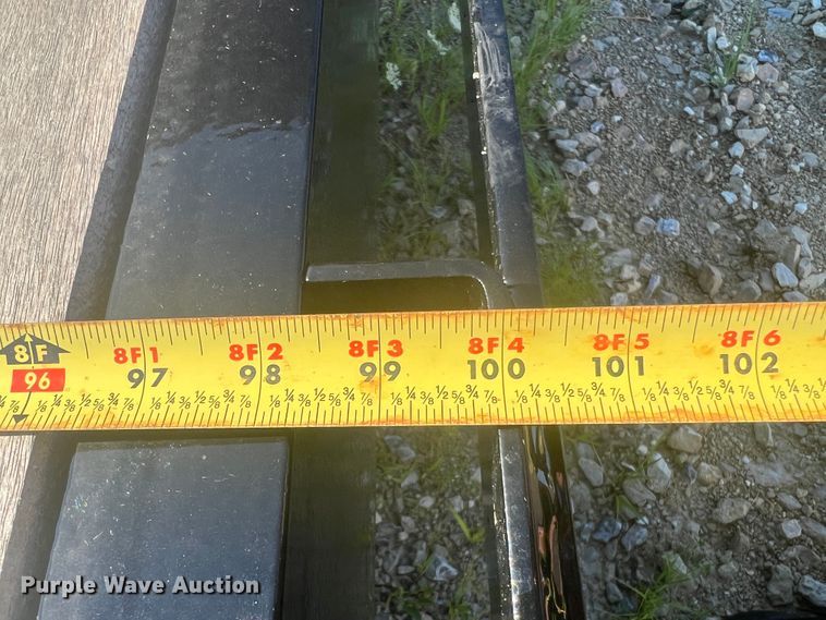 image for item JM9224 2022 Behnke Enterprise Inc. FB8X53SS-0TR-60SL  drop deck trailer