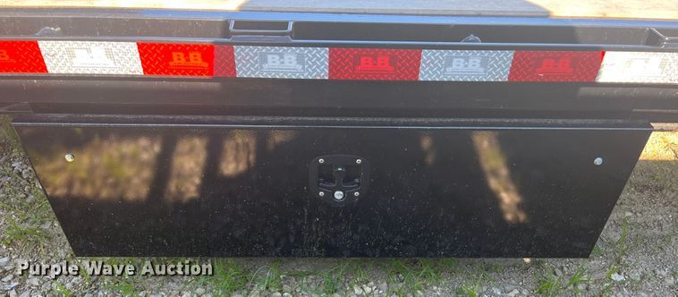 image for item JM9224 2022 Behnke Enterprise Inc. FB8X53SS-0TR-60SL  drop deck trailer