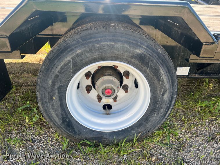 image for item JM9224 2022 Behnke Enterprise Inc. FB8X53SS-0TR-60SL  drop deck trailer