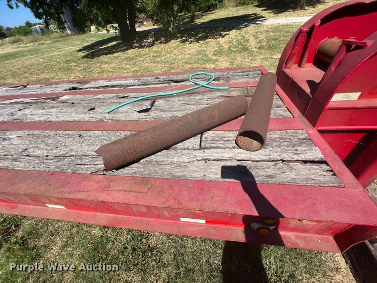 image for item JX9348 1984 Atoka  oilfield trailer