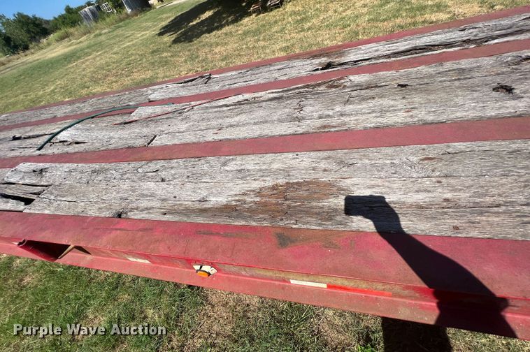 image for item JX9348 1984 Atoka  oilfield trailer