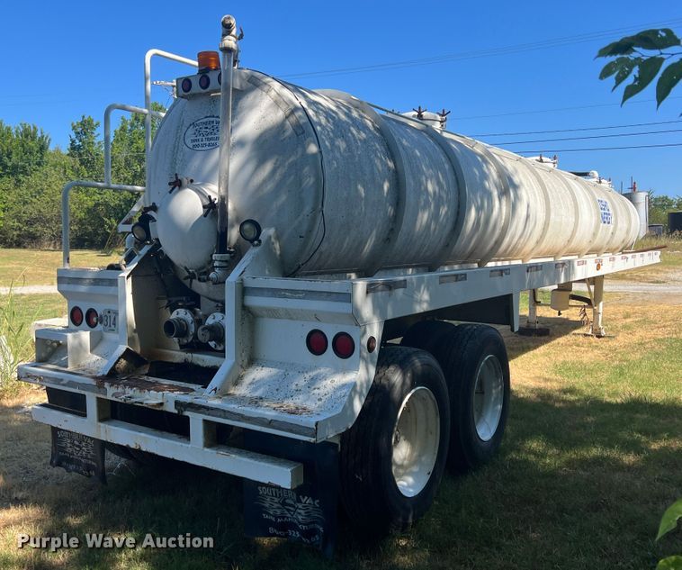 image for item JX9349 2012 Southern Vac  tank trailer