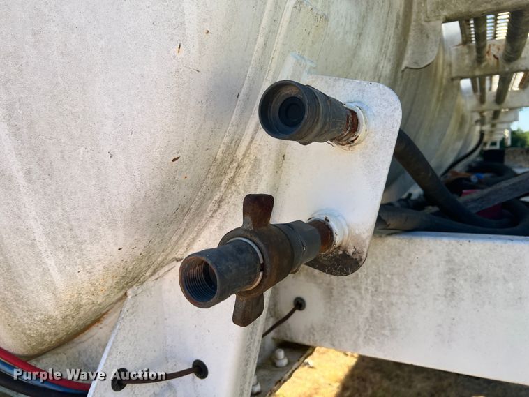 image for item JX9349 2012 Southern Vac  tank trailer