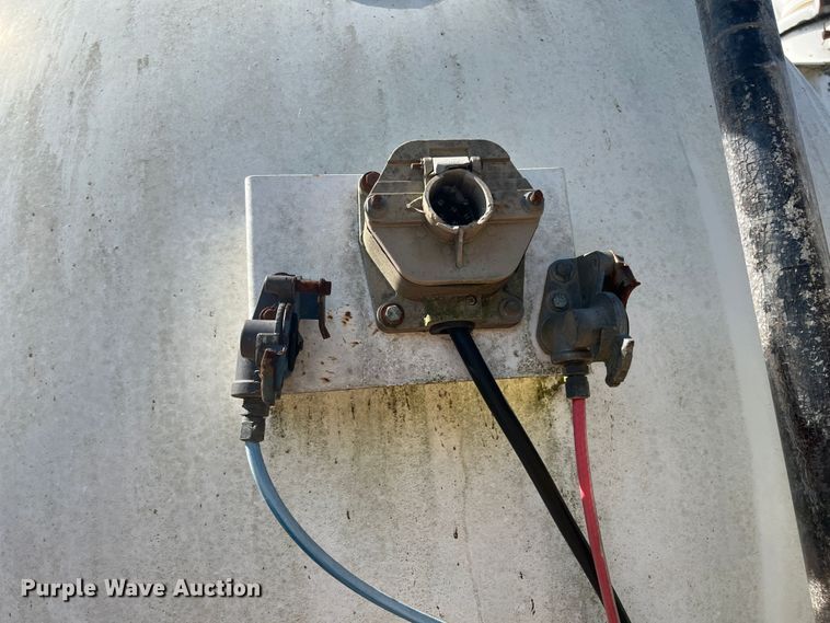 image for item JX9349 2012 Southern Vac  tank trailer