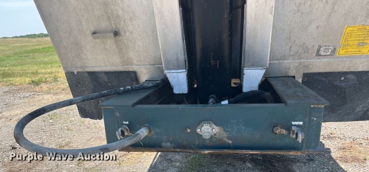 image for item JX9360 1998 Mack  end dump trailer