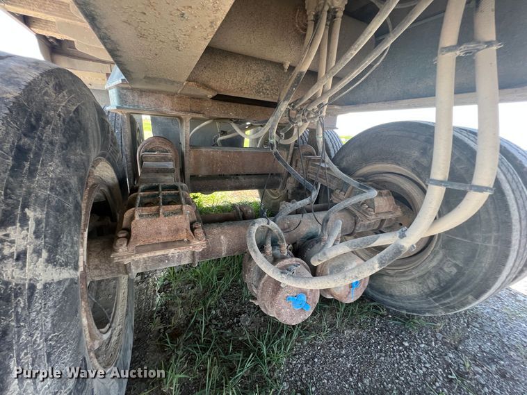 image for item JX9360 1998 Mack  end dump trailer