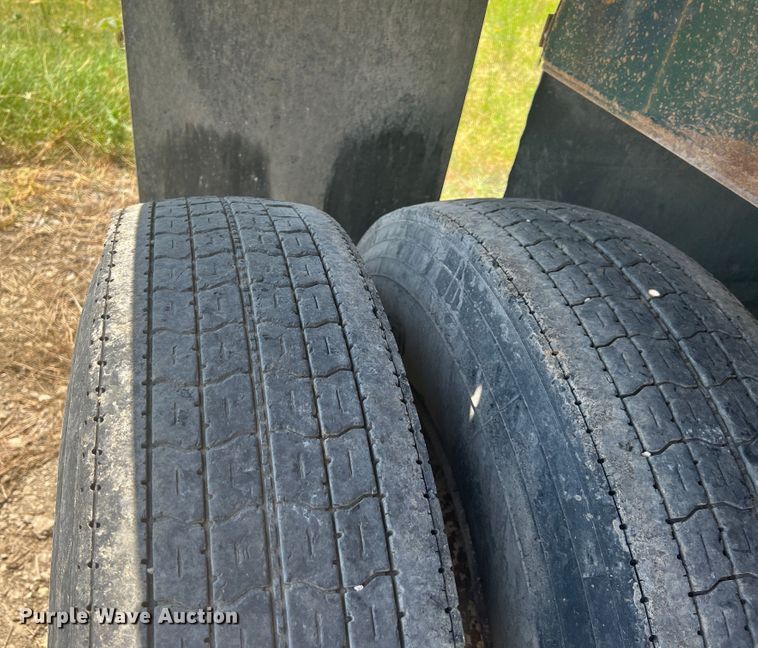 image for item JX9360 1998 Mack  end dump trailer