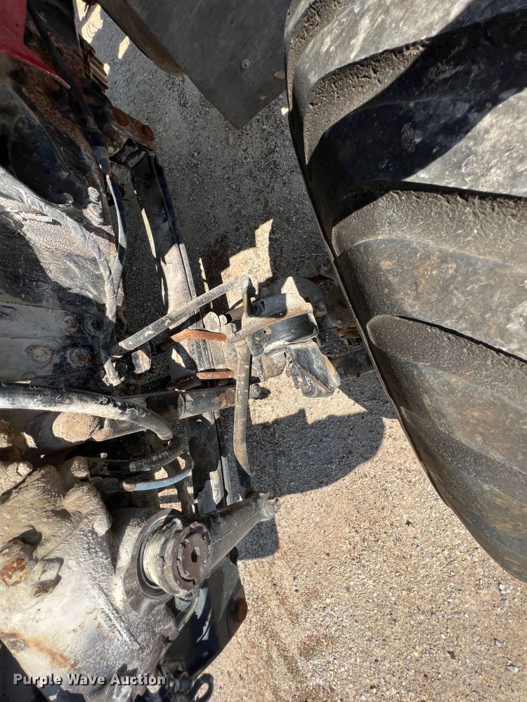 image for item JX9366 2003 International 7400  truck cab and chassis