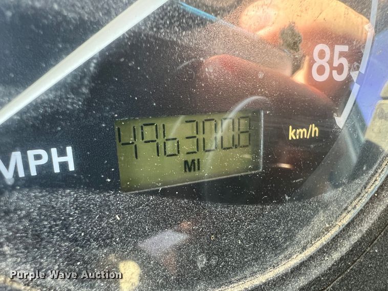 image for item JX9372 2005 Sterling 9500  truck cab and chassis