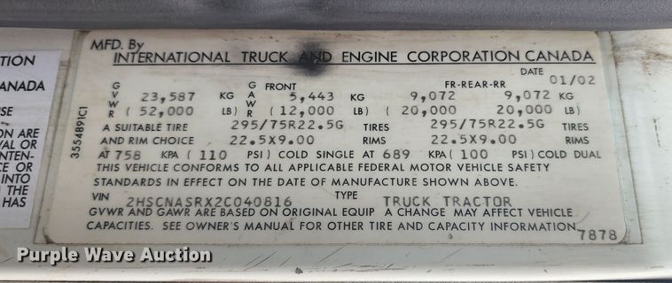 image for item KC9451 2002 International 9400i  semi truck