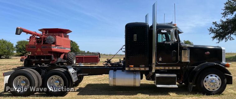 image for item KJ9716 2000 Peterbilt 378  semi truck