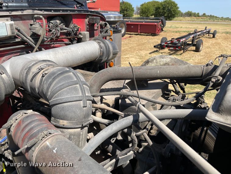 image for item KJ9716 2000 Peterbilt 378  semi truck